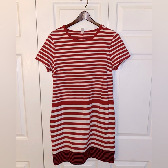 Old Navy Dresses & Skirts - Red Old Navy Dress